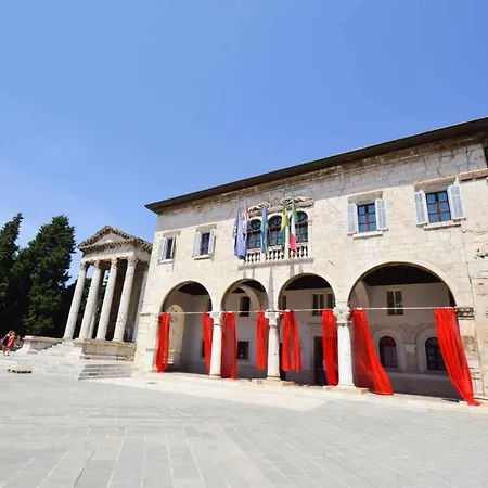 Lejlighed Apartments Mendikovic 11022 Pula