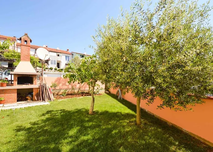 Apartments Mendikovic 11022 Pula