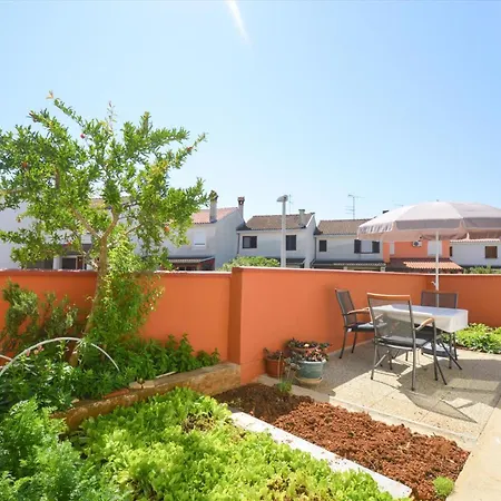 In Pula/istrien 11022 Apartament Pjescana Uvala