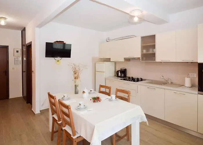 Mendikovic 11022 Apartman